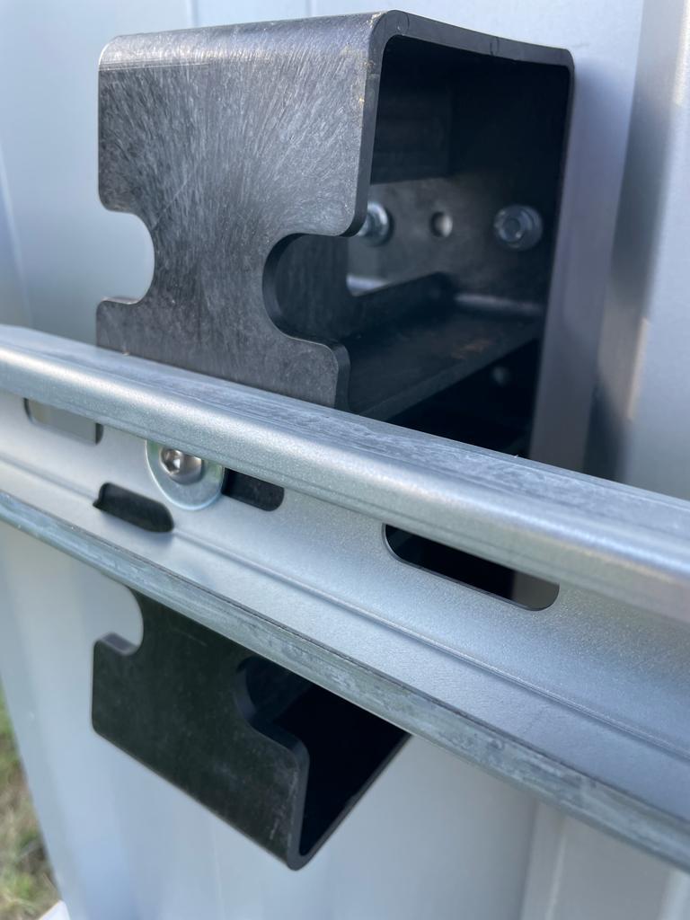 PV-Montagesystem Stahlschiene